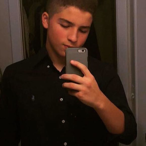 Meet your Posher, Rafael - Picture 1 of 1